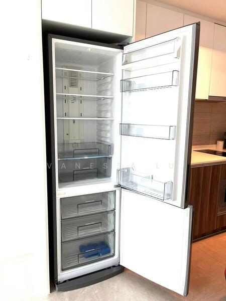 The Glades, 2 Bedok Rise, 2 Bedrooms, 581 sqft, Condominium For Rent, by Vanessa Lu, 20526886 - PropertyGuru.com.sg