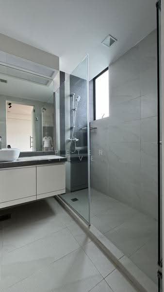 Pinevale, 4 Tampines Street 73, Pasir Ris / Tampines, 3 Bedrooms, 1,561 sqft, Condominium For Rent, by Peter Neilve Toh, 20526889 - PropertyGuru.com.sg