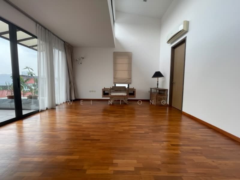 Serangoon Garden Estate, 112 Cowdray Avenue, 6 Bedrooms, 4,000 sqft, Corner Terrace For Rent, by Wei Ni Ong, 20529025 - PropertyGuru.com.sg