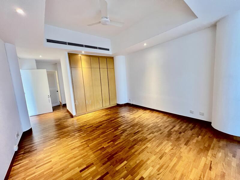 For Rent - The Colonnade