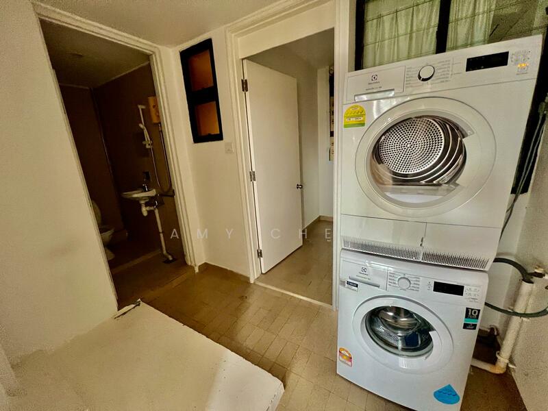 For Rent - The Colonnade