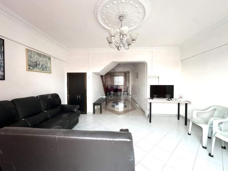 53 Pipit Road, 53 Pipit Road, 3 Bedrooms, 1,571 sqft, HDB Flat For Rent, by Faith Wong 王蕙蕙, 20536598 - PropertyGuru.com.sg
