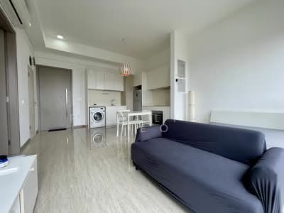 For Rent - Stratum