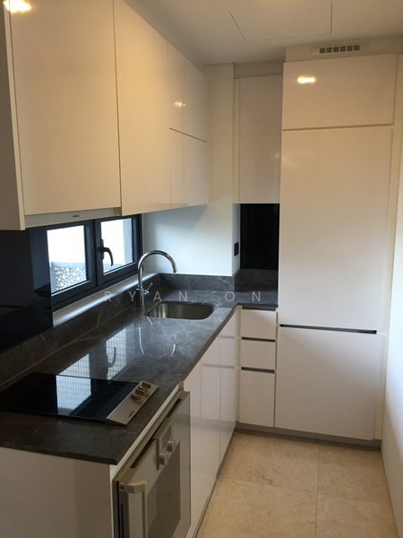 Robinson Suites, 50 Robinson Road, Boat Quay / Raffles Place / Marina, 2 Bedrooms, 614 sqft, Condominium For Rent, by Ryan Ong, 20542554 - PropertyGuru.com.sg