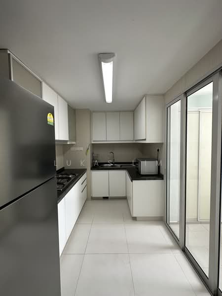 The Metropolitan Condominium, 6 Alexandra View, 3 Bedrooms, 1,421 sqft, Condominium For Rent, by Lukas Lim, 20543843 - PropertyGuru.com.sg