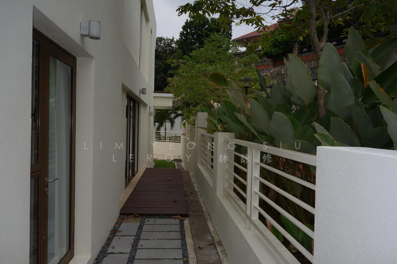 3 levels +terrace, Large renovated house, Square shaped land (RARE!), Cashew, 5 Bedrooms, 4,000 sqft, Corner Terrace For Sale, by Lim Yeong Siu Leroy 林詠修, 20548943 - PropertyGuru.com.sg