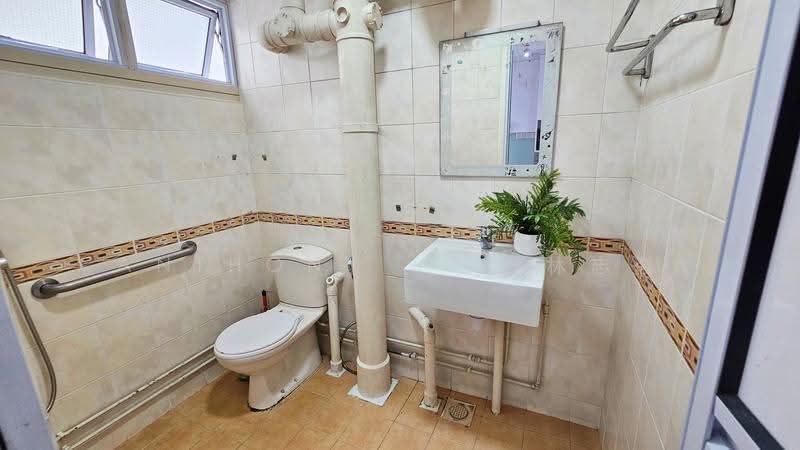 117 Bukit Merah Central, 117 Bukit Merah Central, Alexandra / Commonwealth, 3 Bedrooms, 1,259 sqft, HDB Flat For Rent, by Anthony Lim, 20554943 - PropertyGuru.com.sg