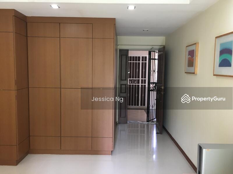 For Rent - 688A Woodlands Drive 75