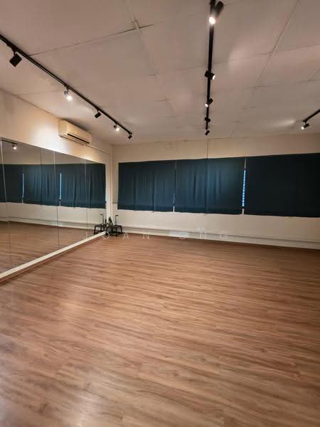 Goldhill Centre, 151-151B Thomson Road, Newton / Novena, 1,500 sqft, Office For Rent, by Joan Ong, 20558243 - Studio for classes - CommercialGuru.com.sg