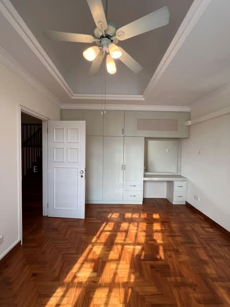 Chancery Grove, 25 Chancery Lane, 4 Bedrooms, 2,013 sqft, Cluster House For Rent, by Ella Sherman, 20564653 - PropertyGuru.com.sg