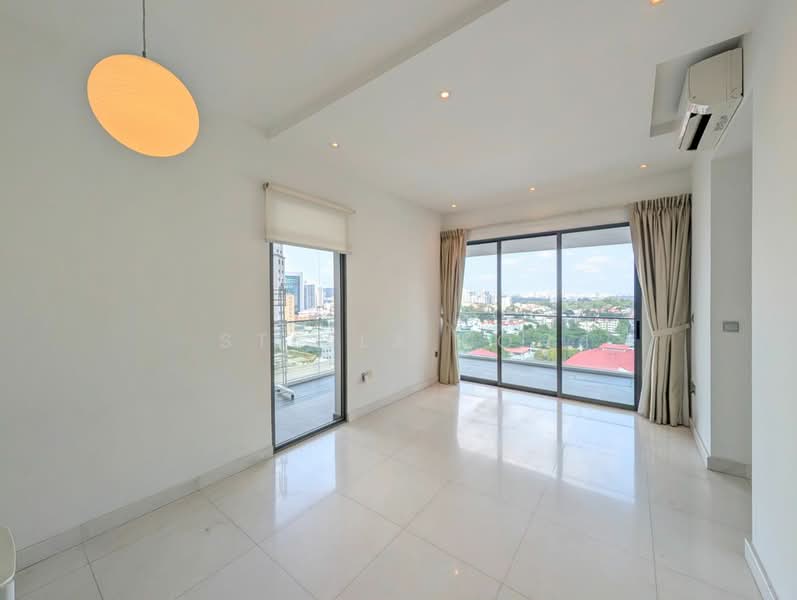 iResidences, 20 Irrawaddy Road, 2 Bedrooms, 1,066 sqft, Condominium For Rent, by Stella Koh, 20565654 - PropertyGuru.com.sg