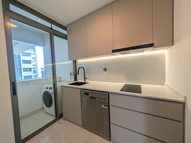 iResidences, 20 Irrawaddy Road, 2 Bedrooms, 1,066 sqft, Condominium For Rent, by Stella Koh, 20565654 - PropertyGuru.com.sg