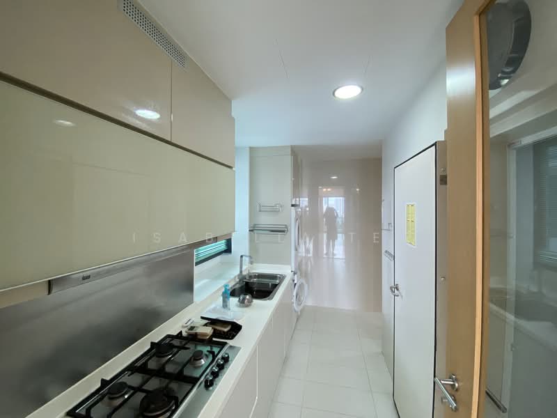 Soleil @ Sinaran, 6 Sinaran Drive, 4 Bedrooms, 1,722 sqft, Condominium For Rent, by Isabella Teo, 20590826 - PropertyGuru.com.sg