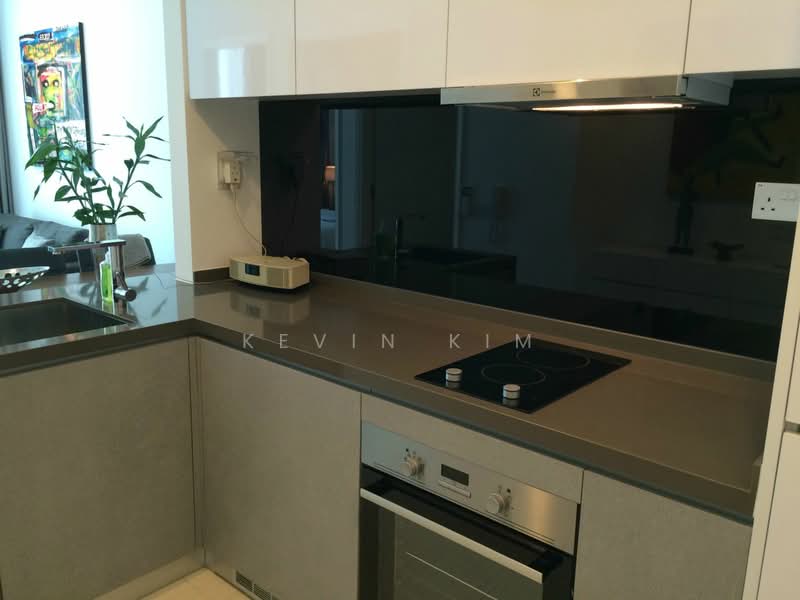 Sky Green Condominium For Sale at S$ 880,000 | PropertyGuru Singapore - Kitchen
