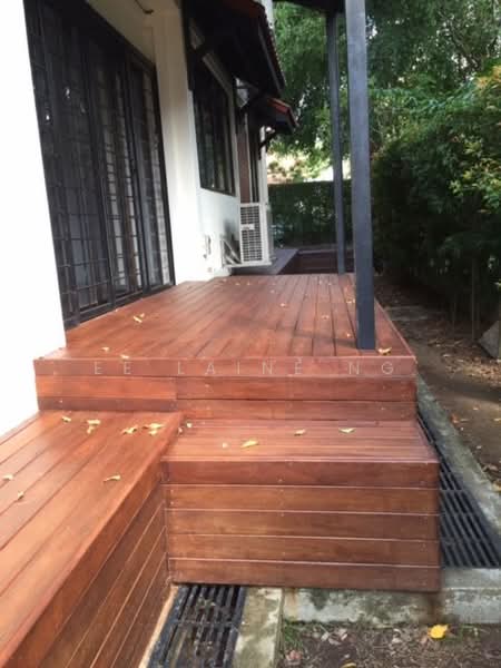 Dunearn Estate, , 7 Bedrooms, 4,000 sqft, Semi-Detached House For Rent, by Ee Laine Ng, 20595553 - Patio outside dining area - PropertyGuru.com.sg