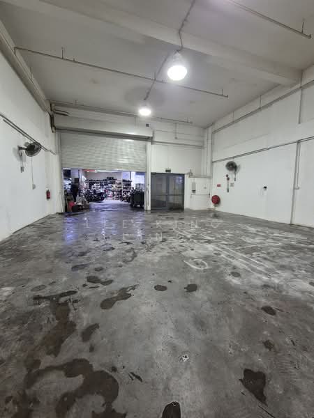 Bartley Biz Centre, 13 Kaki Bukit Road 4, 1,711 sqft, Factory / Workshop (B2) For Rent, by Lee King Ling, 20611246 - CommercialGuru.com.sg