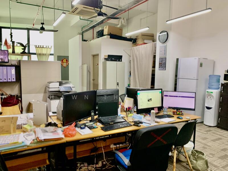 Oxley BizHub, 61 Ubi Road 1, 947 sqft, Light Industrial (B1) For Sale, by Shawn Thayalan, 20611452 - CommercialGuru.com.sg
