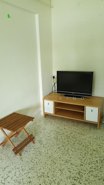 354 Clementi Avenue 2, 354 Clementi Avenue 2, 2 Bedrooms, 700 sqft, HDB Flat For Rent, by David King, 20617351 - PropertyGuru.com.sg