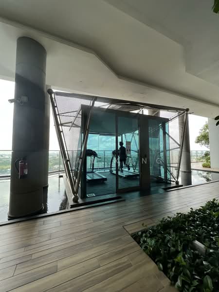 J Gateway, 2 Gateway Drive, 3 Bedrooms, 947 sqft, Condominium For Rent, by Ivan Kang, 20619875 - PropertyGuru.com.sg