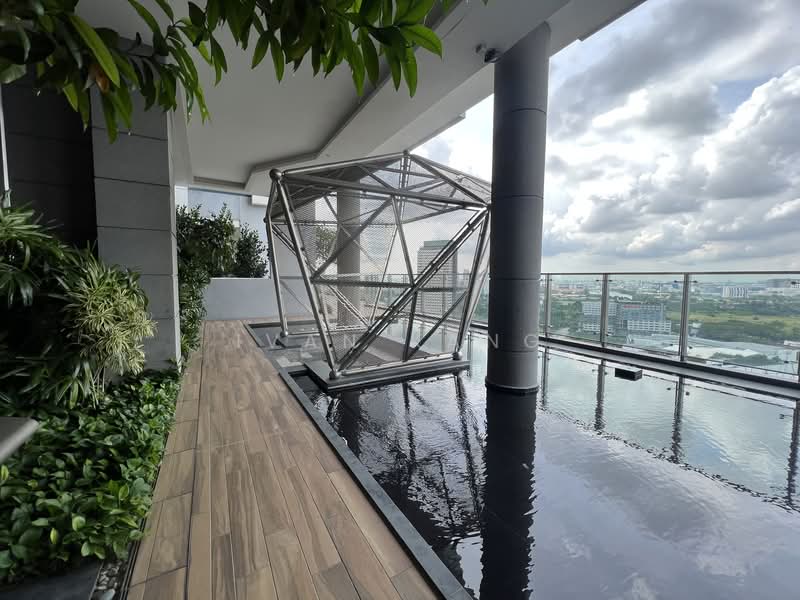 J Gateway, 2 Gateway Drive, 3 Bedrooms, 947 sqft, Condominium For Rent, by Ivan Kang, 20619875 - PropertyGuru.com.sg