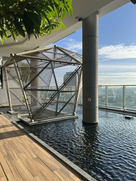 J Gateway, 2 Gateway Drive, 3 Bedrooms, 947 sqft, Condominium For Rent, by Ivan Kang, 20619875 - PropertyGuru.com.sg