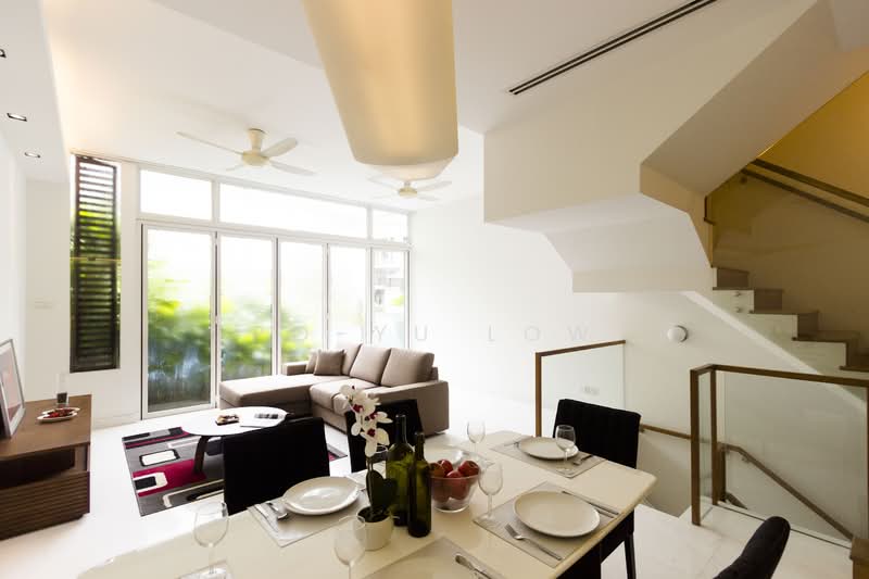The Greenwood, 163 Greenwood Avenue, 5 Bedrooms, 3,025 sqft, Cluster House For Rent, by Po-Yu Low, 20624785 - Enjoy Best of Both Worlds - Landed Living Space PLUS Pool, Jacuzzi, BBQ etc - PropertyGuru.com.sg