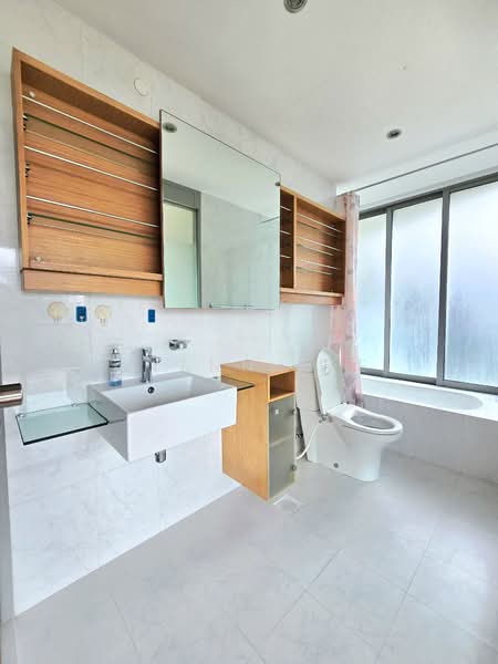 Leonie Suites, 21 Leonie Hill, 2 Bedrooms, 937 sqft, Apartment For Rent, by Glenn Kee, 20630278 - PropertyGuru.com.sg