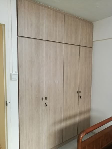 626 Hougang Avenue 8, 626 Hougang Avenue 8, 2 Bedrooms, 688 sqft, HDB Flat For Rent, by SCM ., 20632428 - Wardrobe - PropertyGuru.com.sg