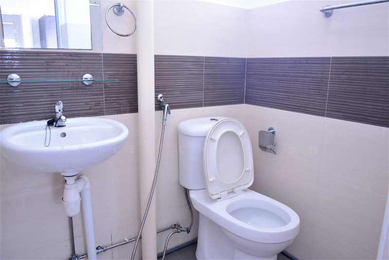 522 Bedok North Avenue 1, 522 Bedok North Avenue 1, 2 Bedrooms, 721 sqft, HDB Flat For Rent, by Ashley Chai 蔡忝玲, 20633495 - PropertyGuru.com.sg