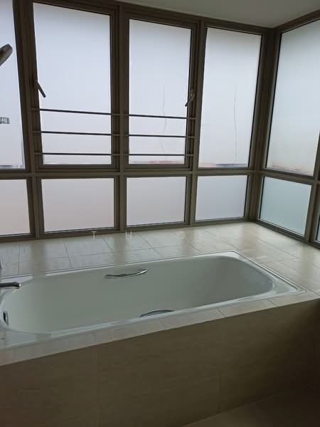 Trevista, 25 Lorong 3 Toa Payoh, 4 Bedrooms, 1,733 sqft, Condominium For Rent, by T.H. Oei, 20637769 - PropertyGuru.com.sg