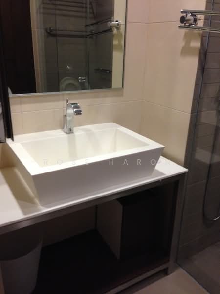 The Sail @ Marina Bay, 2 Marina Boulevard, 2 Bedrooms, 896 sqft, Apartment For Rent, by Rose Haron, 20641032 - Bathroom - PropertyGuru.com.sg
