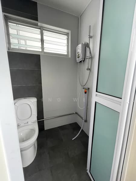 233 Serangoon Avenue 3, 233 Serangoon Avenue 3, Room Rental, 100 sqft, HDB Flat For Rent, by Ching Weide, 20641279 - PropertyGuru.com.sg