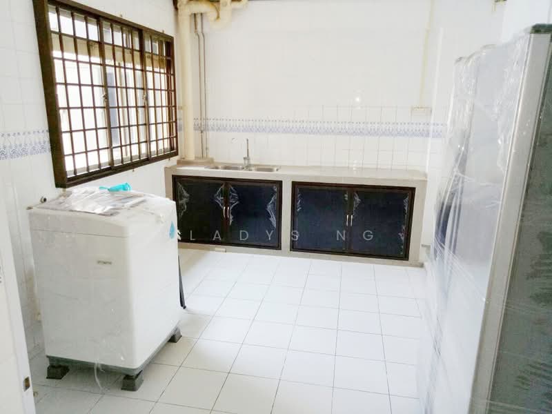 233 Pasir Ris Drive 4, 233 Pasir Ris Drive 4, 4 Bedrooms, 1,356 sqft, HDB Flat For Rent, by Gladys Ng, 20641438 - PropertyGuru.com.sg