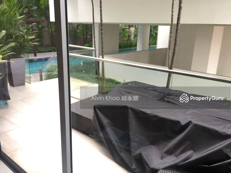 Patio with direct access to Pool