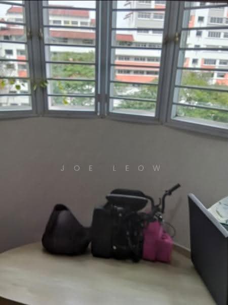 678 Choa Chu Kang Crescent, 678 Choa Chu Kang Crescent, Dairy Farm / Bukit Panjang / Choa Chu Kang, 3 Bedrooms, 1,002 sqft, HDB Flat For Rent, by Joe Leow, 20647079 - Balcony - PropertyGuru.com.sg