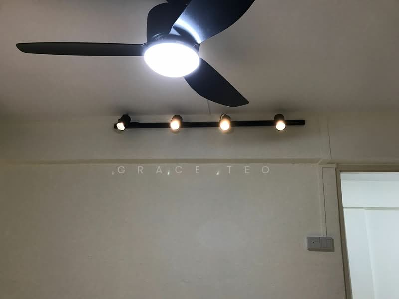 24 Sin Ming Road, 24 Sin Ming Road, 2 Bedrooms, 731 sqft, HDB Flat For Rent, by Grace Teo, 20651626 - PropertyGuru.com.sg