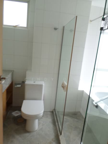 De Paradiso, 20 Martaban Road, 2 Bedrooms, 1,238 sqft, Condominium For Rent, by Cindy Ong, 20652303 - Master bedroom attached bath room - PropertyGuru.com.sg