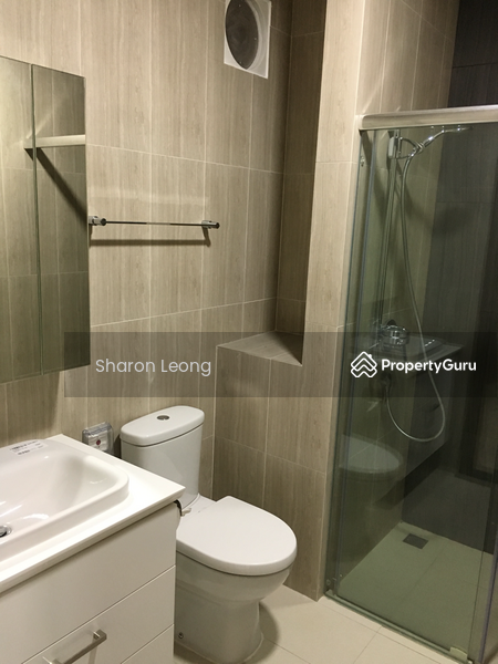 Bathroom / Toilet