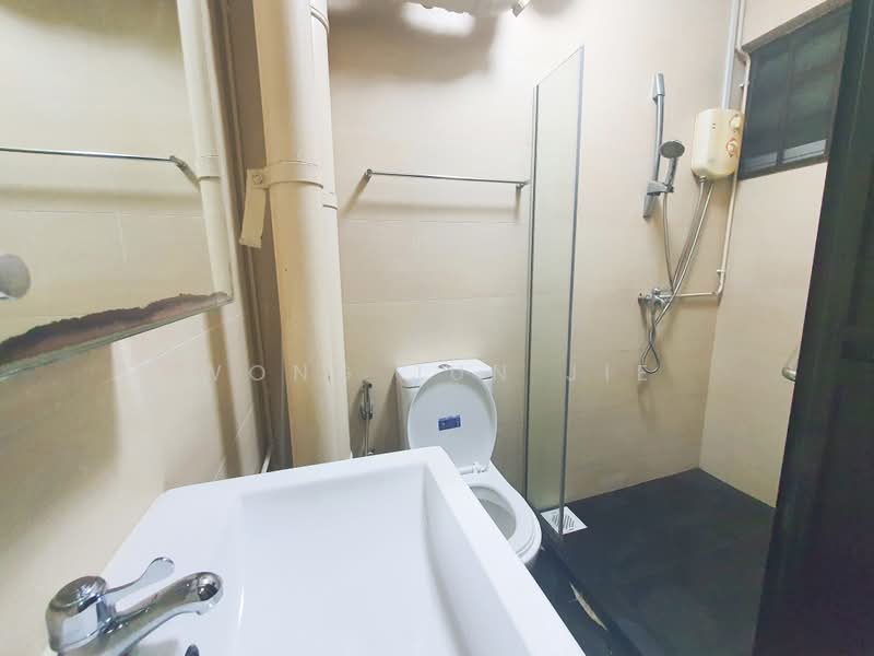 229 Bishan Street 23, 229 Bishan Street 23, 3 Bedrooms, 1,119 sqft, HDB Flat For Rent, by Wong Jun Jie, 20658047 - PropertyGuru.com.sg