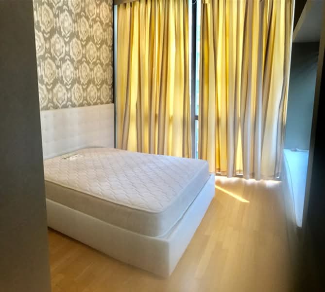 Belle Vue Residences, 15 Oxley Walk, 3 Bedrooms, 3,500 sqft, Condominium For Rent, by Robin Chan, 20661142 - PropertyGuru.com.sg