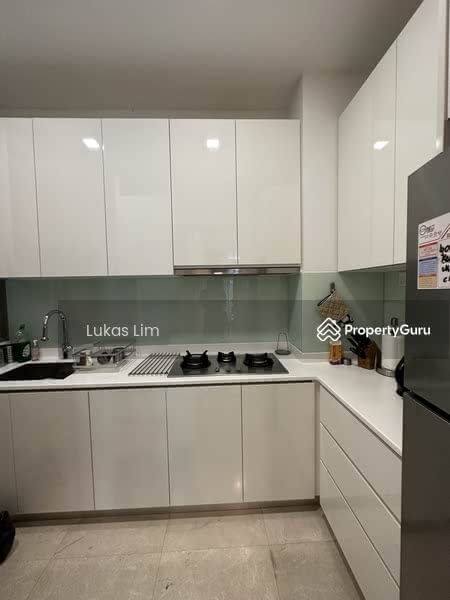 For Rent - Kingsford Hillview Peak