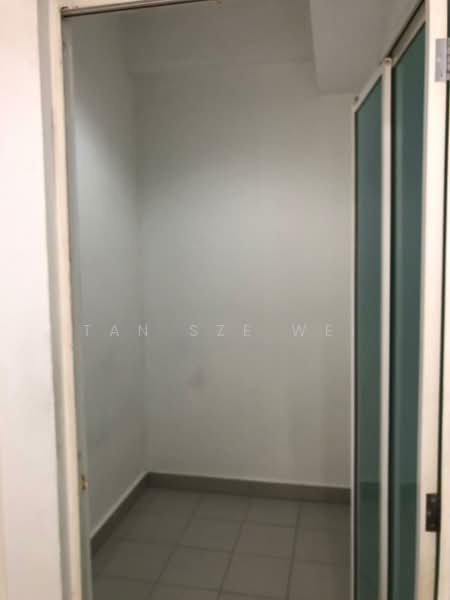 City Square Residences Condominium For Sale at S$ 2,700,000 | PropertyGuru Singapore - store room