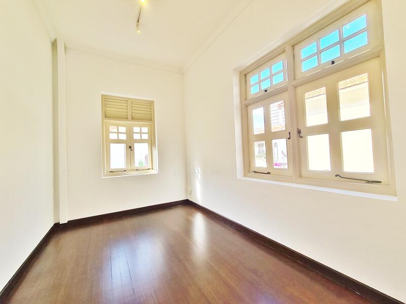 BLACK-WHITE LIKE COLONIALHOME MRT, Boon Keng MRT, McNair, Novena, Farrer, 3 Bedrooms, 2,424 sqft, Shophouse For Rent, by Christopher Ngo, 20663788 - PropertyGuru.com.sg