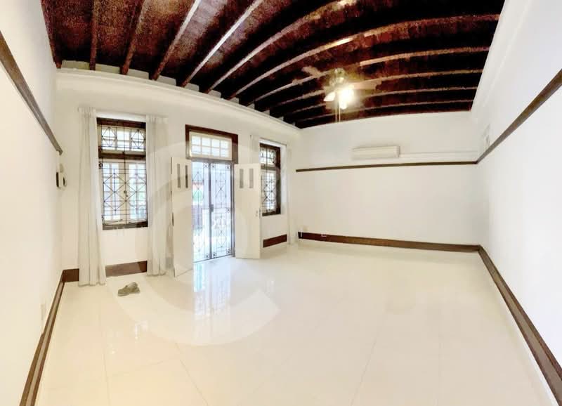 For Rent - BLACK-WHITE LIKE COLONIALHOME MRT