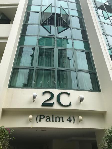Palm Gardens, 2A Hong San Walk, Dairy Farm / Bukit Panjang / Choa Chu Kang, 2 Bedrooms, 980 sqft, Condominium For Rent, by Razak ., 20664096 - unit - PropertyGuru.com.sg