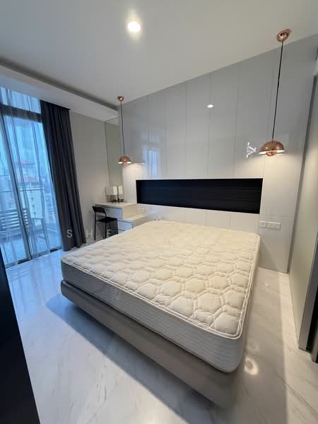 Cairnhill Nine, 9 Cairnhill Road, 2 Bedrooms, 743 sqft, Condominium For Rent, by Sherly Tan, 20668721 - PropertyGuru.com.sg