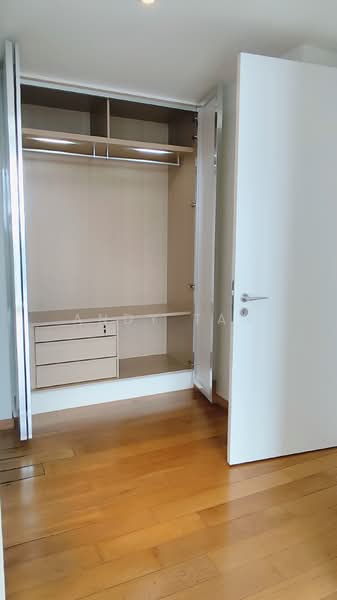 Reflections at Keppel Bay, 1 Keppel Bay View, 2 Bedrooms, 1,066 sqft, Condominium For Rent, by Andy Tan, 20674618 - Master Room - PropertyGuru.com.sg