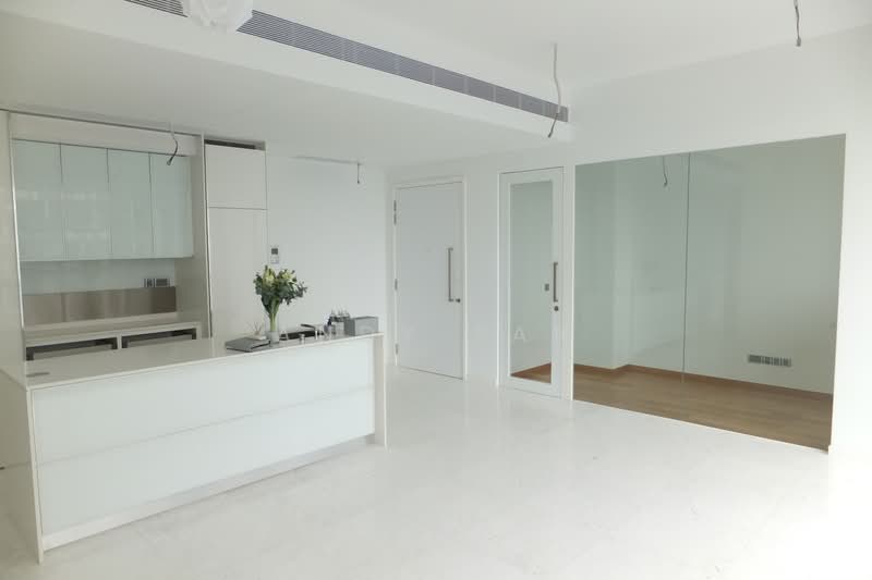 Reflections at Keppel Bay, 1 Keppel Bay View, 2 Bedrooms, 1,066 sqft, Condominium For Rent, by Andy Tan, 20674618 - Spacious Main door entrance - PropertyGuru.com.sg