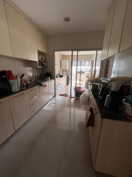 Tai Keng Gardens, Tai Keng Gardens, Hougang / Punggol / Sengkang, 4 Bedrooms, 3,000 sqft, Corner Terrace For Rent, by Janet Wong, 20676664 - Kitchen - PropertyGuru.com.sg