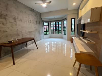 For Rent - Chiltern Park